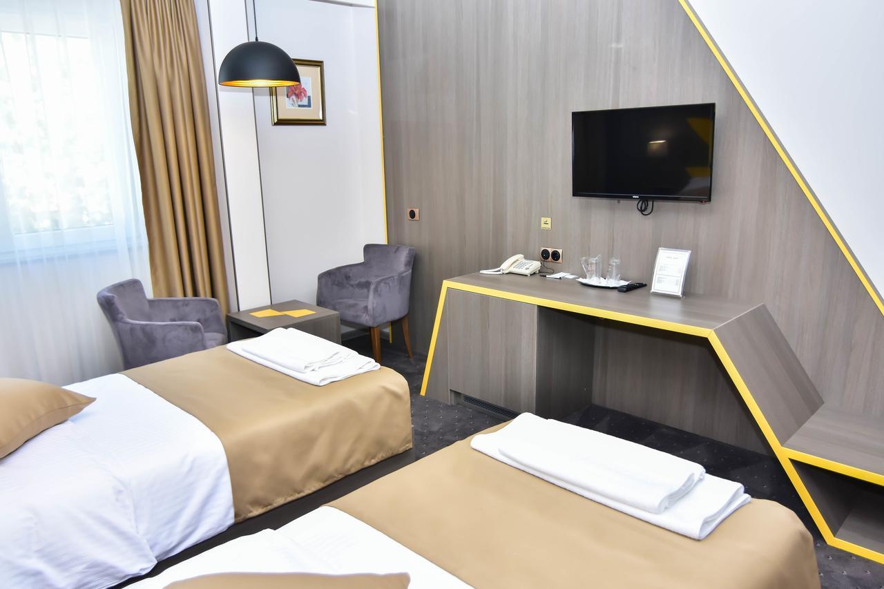 Hotel Kljuc Zewnętrze zdjęcie
