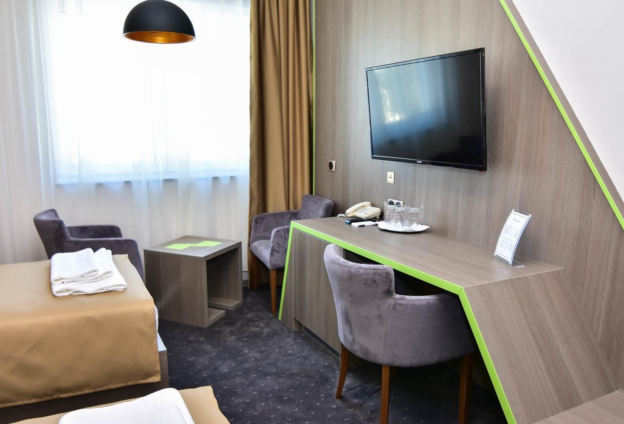 Hotel Kljuc Zewnętrze zdjęcie