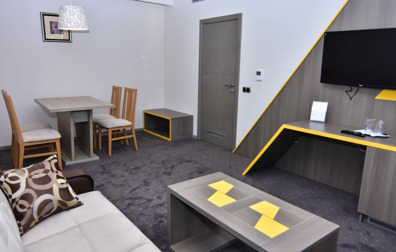 Hotel Kljuc Zewnętrze zdjęcie
