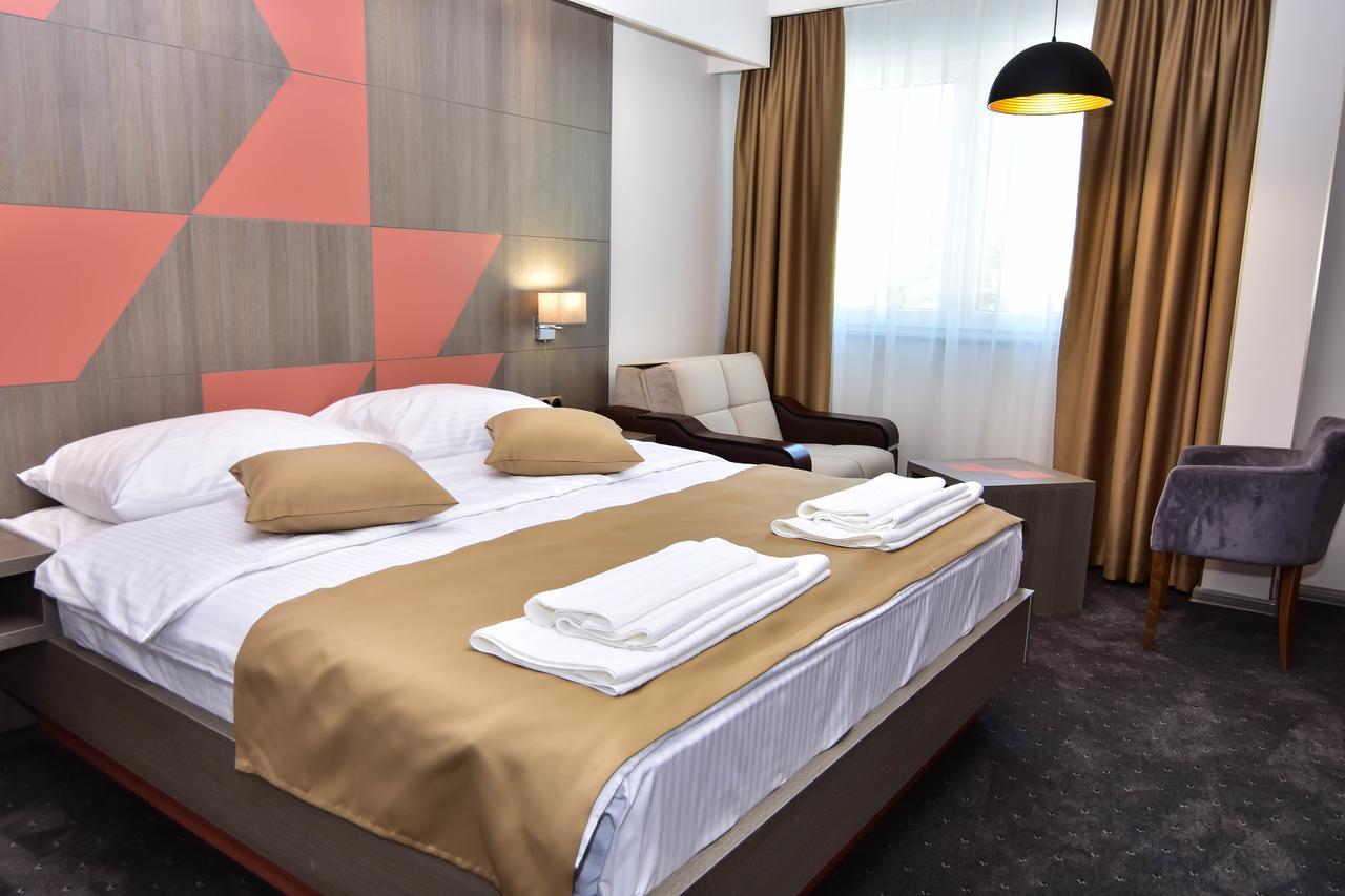 Hotel Kljuc Zewnętrze zdjęcie